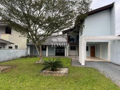 Casa com 2 Quartos à venda, 200m² no Coloninha, Gaspar