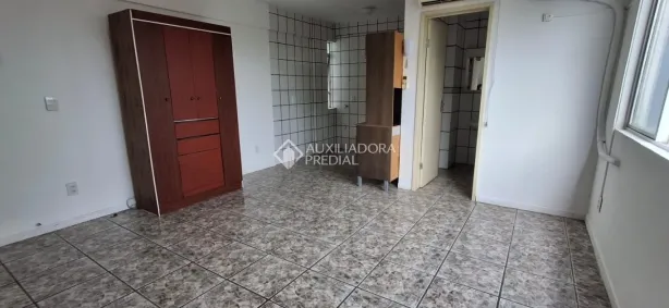 Kitnet com 1 Quarto para alugar, 29m² no Estreito, Florianópolis