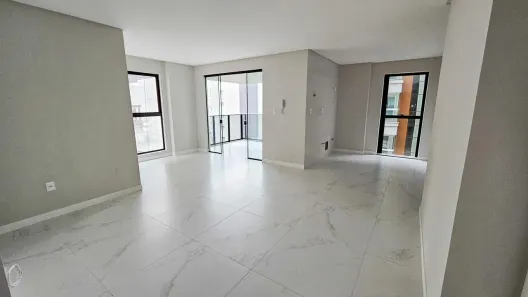 Apartamento com 3 Quartos à venda, 126m² no Meia Praia, Itapema