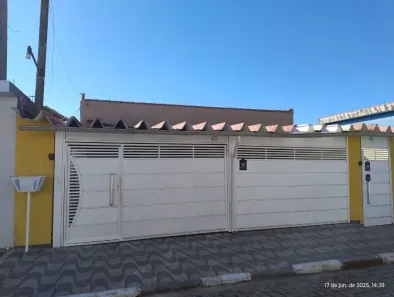 Casa com 3 Quartos para alugar, 131m² no Jardim Míriam, Suzano