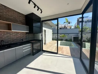 Casa com 4 Quartos à venda, 185m² no Socorro, Mogi das Cruzes