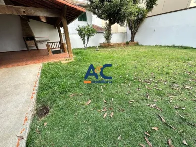 Casa com 4 Quartos à venda, 300m² no Castelo, Belo Horizonte