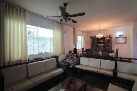 Casa com 3 Quartos à venda, 300m² no São José, Belo Horizonte