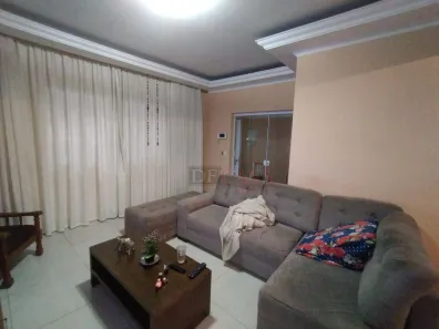 Casa com 3 Quartos à venda, 231m² no Jardim Popular, São Paulo