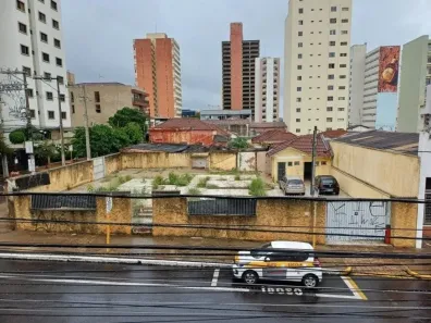 Imóvel Comercial para alugar, 537m² no Centro, Bauru