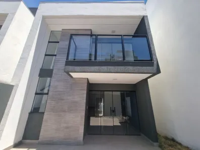 Casa com 3 Quartos à venda, 100m² no São Pedro, Ibirité