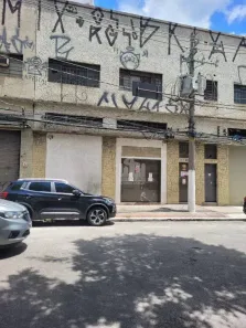 Galpão/Depósito/Armazém à venda, 691m² no Bom Retiro, São Paulo