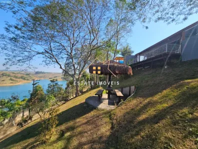 Fazenda/Sítio com 6 Quartos à venda, 250m² no , Igaratá