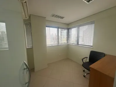 Sala Comercial para alugar, 70m² no Aclimação, São Paulo