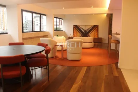 Apartamento com 3 Quartos à venda, 218m² no Bigorrilho, Curitiba