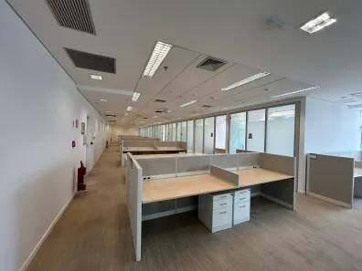 Sala Comercial para alugar, 701m² no Vila São Francisco (Zona Sul), São Paulo