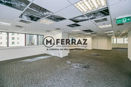 Sala Comercial para alugar, 392m² no Itaim Bibi, São Paulo