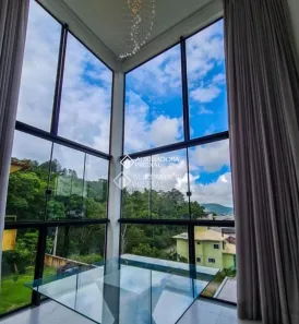 Casa de Condomínio com 4 Quartos à venda, 200m² no Carvoeira, Florianópolis