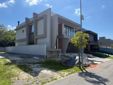 Casa de Condomínio com 3 Quartos à venda, 275m² no Pedra Branca, Palhoça