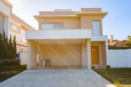 Casa de Condomínio com 3 Quartos para alugar, 255m² no São Vicente, Gravataí