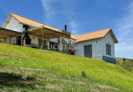 Casa de Condomínio com 2 Quartos à venda, 5010m² no , Petrópolis