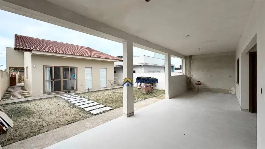 Casa com 4 Quartos à venda, 197m² no Guaratuba, Guaratuba