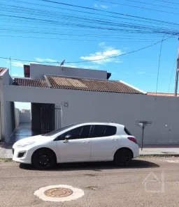 Casa com 3 Quartos à venda, 250m² no Jardim São Paulo, Londrina