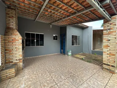 Casa com 3 Quartos para alugar, 51m² no Canadá, Cascavel