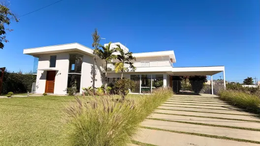 Casa de Condomínio com 3 Quartos para alugar, 360m² no Residencial Primavera II, Salto