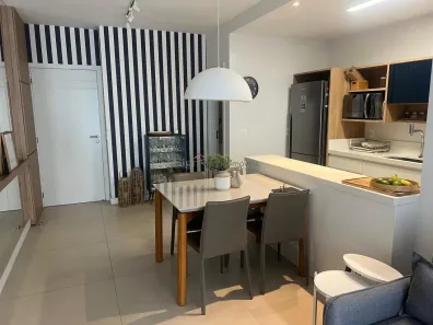 Apartamento com 2 Quartos à venda, 84m² no Jurerê, Florianópolis