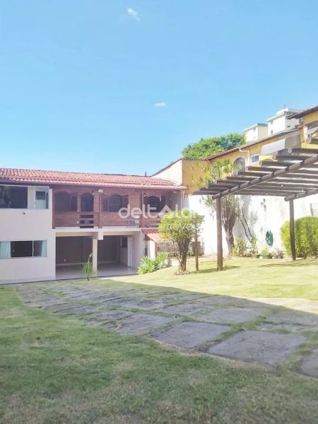 Casa com 3 quartos — Itapoã, Belo Horizonte