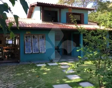 Casa com 4 Quartos à venda, 146m² no Praia da Ferrugem, Garopaba