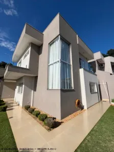 Sobrado com 3 Quartos à venda, 136m² no Jardim Gutierrez, Campo Mourão