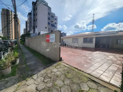 Lote/Terreno à venda, 391m² no Bacacheri, Curitiba