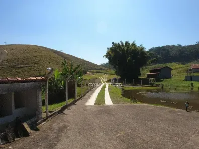 Fazenda/Sítio com 4 Quartos à venda, 1000m² no São José do Turvo, Barra do Piraí