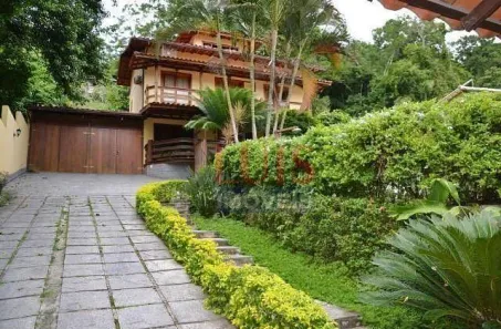 Casa com 4 Quartos à venda, 300m² no Itaipu, Niterói