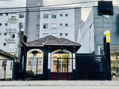 Imóvel Comercial à venda, 202m² no Jardim Botânico, Porto Alegre