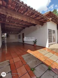 Casa com 3 Quartos à venda, 275m² no Residencial Estados Unidos, Uberaba