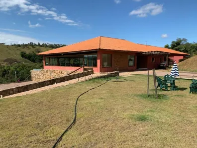 com 4 Quartos à venda, 5m² no Centro, Jaguariúna