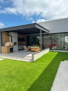 Casa de Condomínio com 2 Quartos à venda, 264m² no Jacuhy, Serra