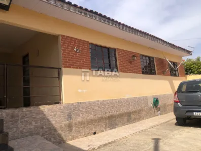 Casa com 3 Quartos à venda, 100m² no Vila Dona Fina, Campo Largo