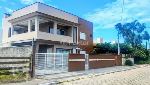 Casa com 6 Quartos à venda, 257m² no Ingleses do Rio Vermelho, Florianópolis