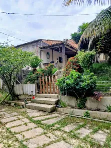 Casa com 2 Quartos à venda, 360m² no Vinhateiro, São Pedro da Aldeia