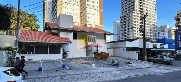Imóvel Comercial para alugar, 434m² no América, Joinville