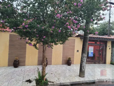 Casa com 3 Quartos à venda, 230m² no Jardim Jussara, São Paulo