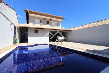 Casa com 3 Quartos à venda, 189m² no Balneário Três Marias, Peruíbe