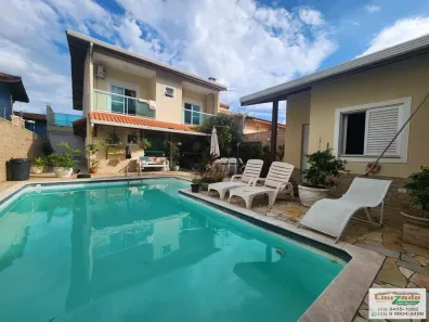 Sobrado com 4 Quartos à venda, 218m² no Estância Balneária Maria Helena Novaes, Peruíbe