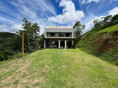 Casa de Condomínio com 3 Quartos à venda, 160m² no Pedro do Rio, Petrópolis