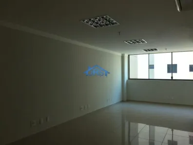 Sala Comercial para alugar, 42m² no Dezoito do Forte Empresarial/Alphaville., Barueri