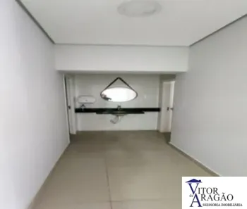 Galpão/Depósito/Armazém à venda, 450m² no Canindé, São Paulo