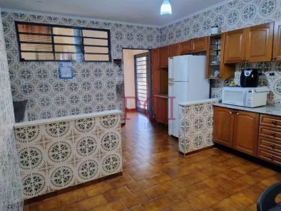 Casa com 3 Quartos à venda, 225m² no Vila Mariana, Ribeirão Preto