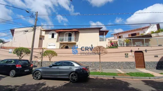 Imóvel Comercial com 3 Quartos à venda, 205m² no Kennedy, Londrina