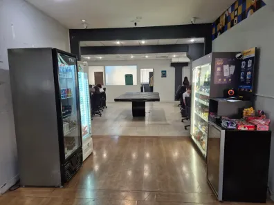 Sala Comercial para alugar, 600m² no Estoril, Belo Horizonte