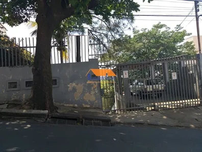Casa com 3 Quartos à venda, 230m² no Sagrada Família, Belo Horizonte