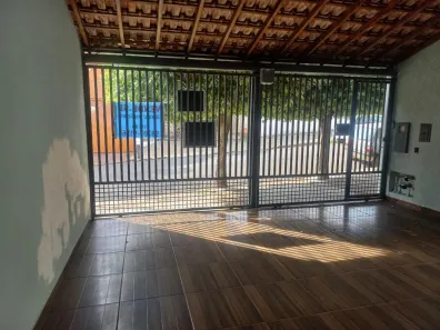 Casa com 3 Quartos à venda, 207m² no Jardim Everest, Presidente Prudente